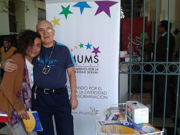 MUMS Realiza Mesa Informativa En El Hospital Del Salvador MUMS